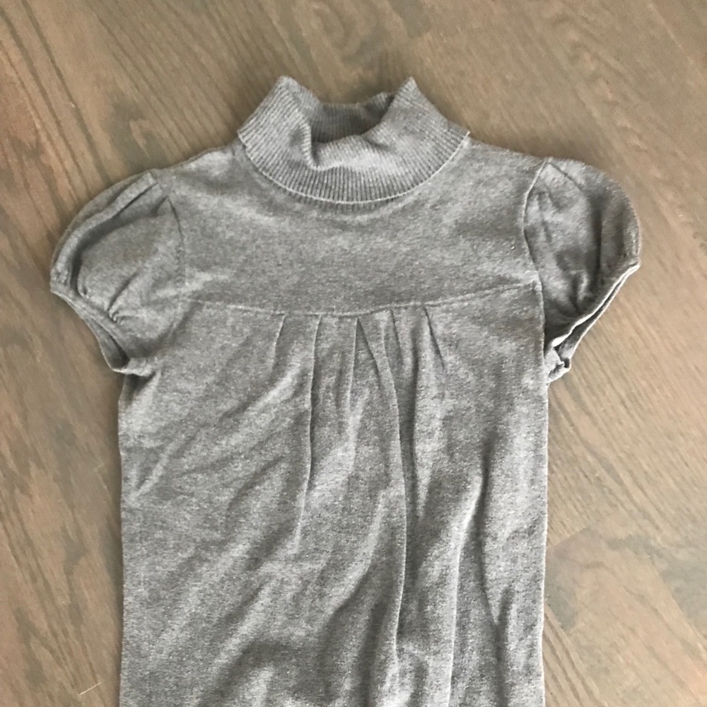 Short sleeve grey turtle neck sweater size 6